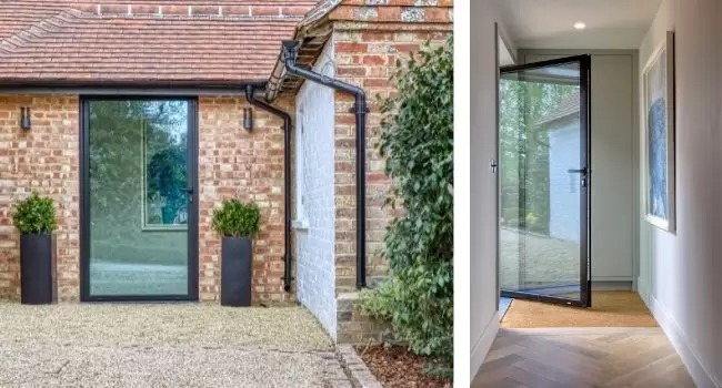 Sieger Lux Casement Door with slim aluminium framing and a large clear glass pane